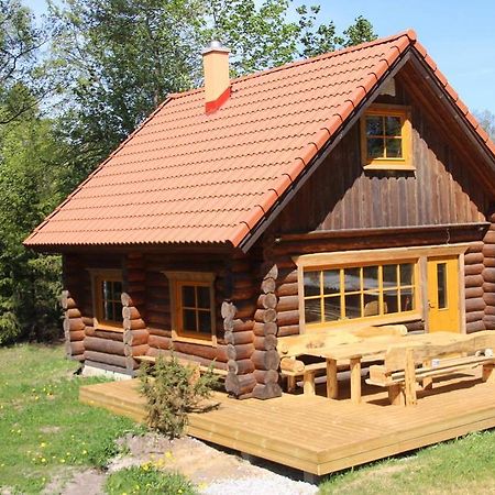 Ala-Laugu Holiday Home Leisi Eksteriør billede